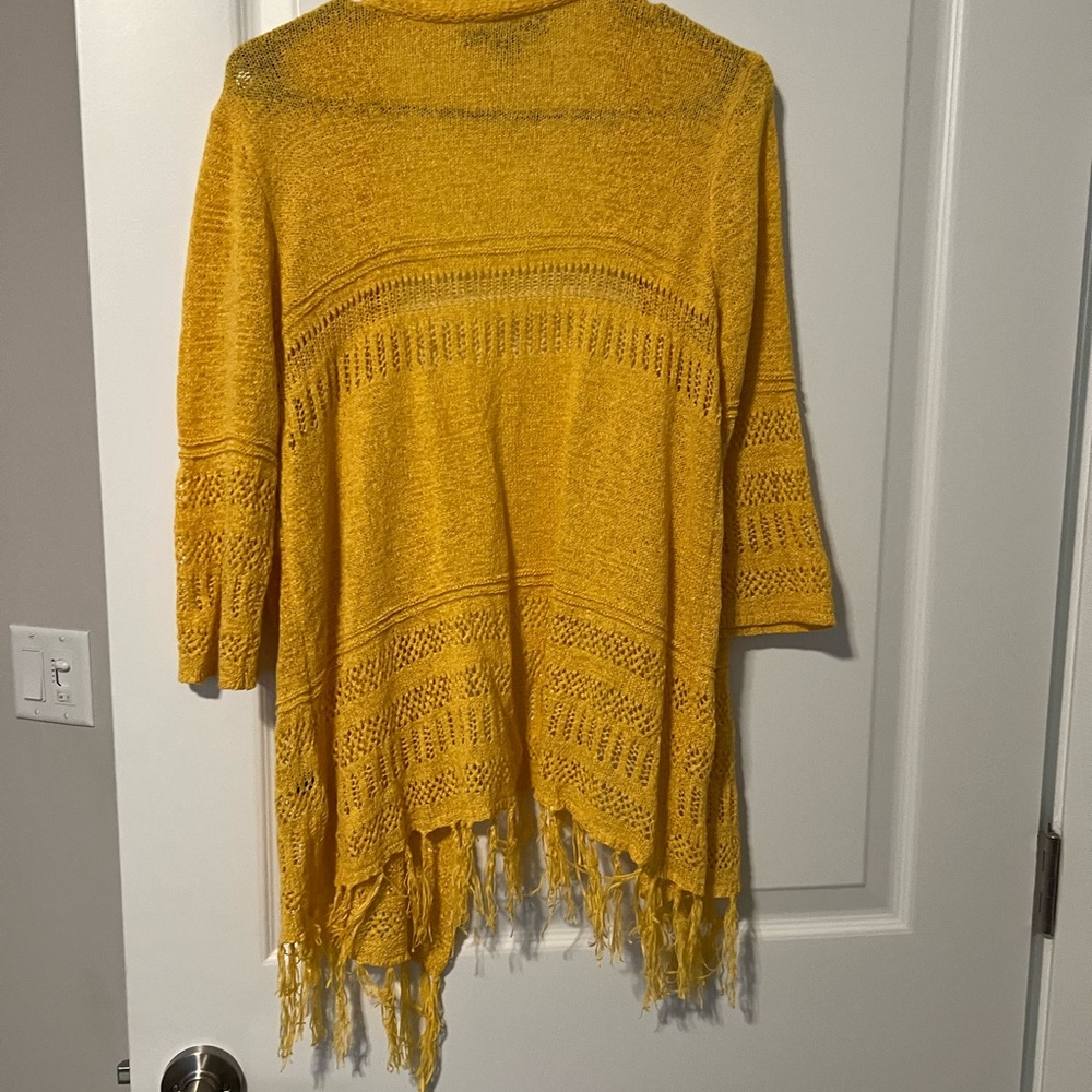 Sweater - Picture 3 of 3